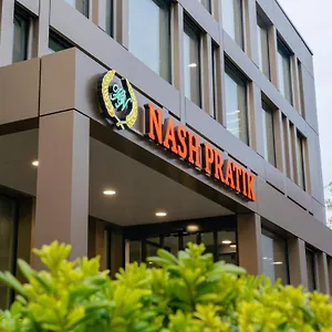 Hotel Nash Pratik